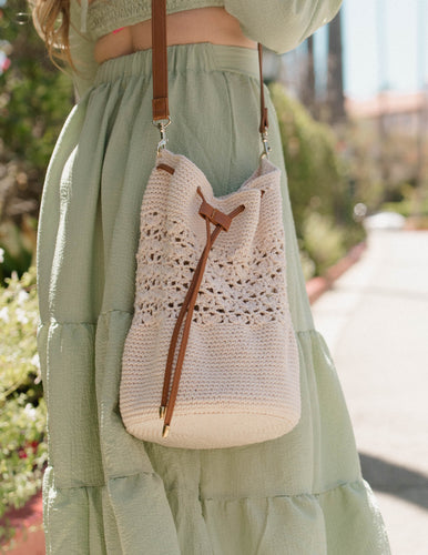Bellflower Bucket Bag Crochet Pattern