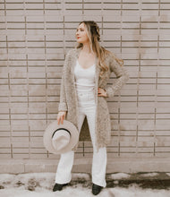 Modern Crochet Sweaters: 20 Chic Designs For Everyday Wear (Signed Copy)