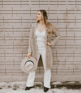 Modern Crochet Sweaters: 20 Chic Designs For Everyday Wear (Signed Copy)