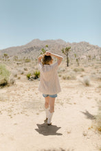 Coachella-Valley Button-Up Crochet Pattern