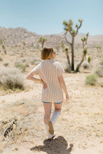 Coachella-Valley Button-Up Crochet Pattern