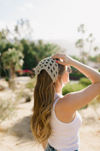 Zinnia Bandanna Crochet Pattern
