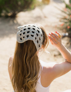Zinnia Bandanna Crochet Pattern