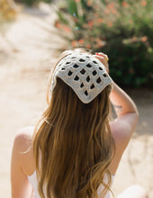 Zinnia Bandanna Crochet Pattern