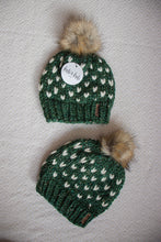 Tiny Hearts Hat - Forest Green