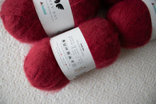 Hobbii Fluffy Day Yarn Bundle - Marsala (8 skeins)