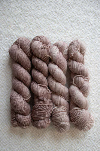 Knits 'N Knots Hand-Dyed (DK) Yarn Bundle - Vintage Rose (4 Hanks from 2 Dye Lots)
