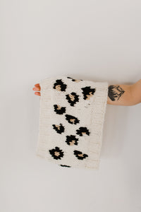 Cheetah Print Cowl Knitting Pattern