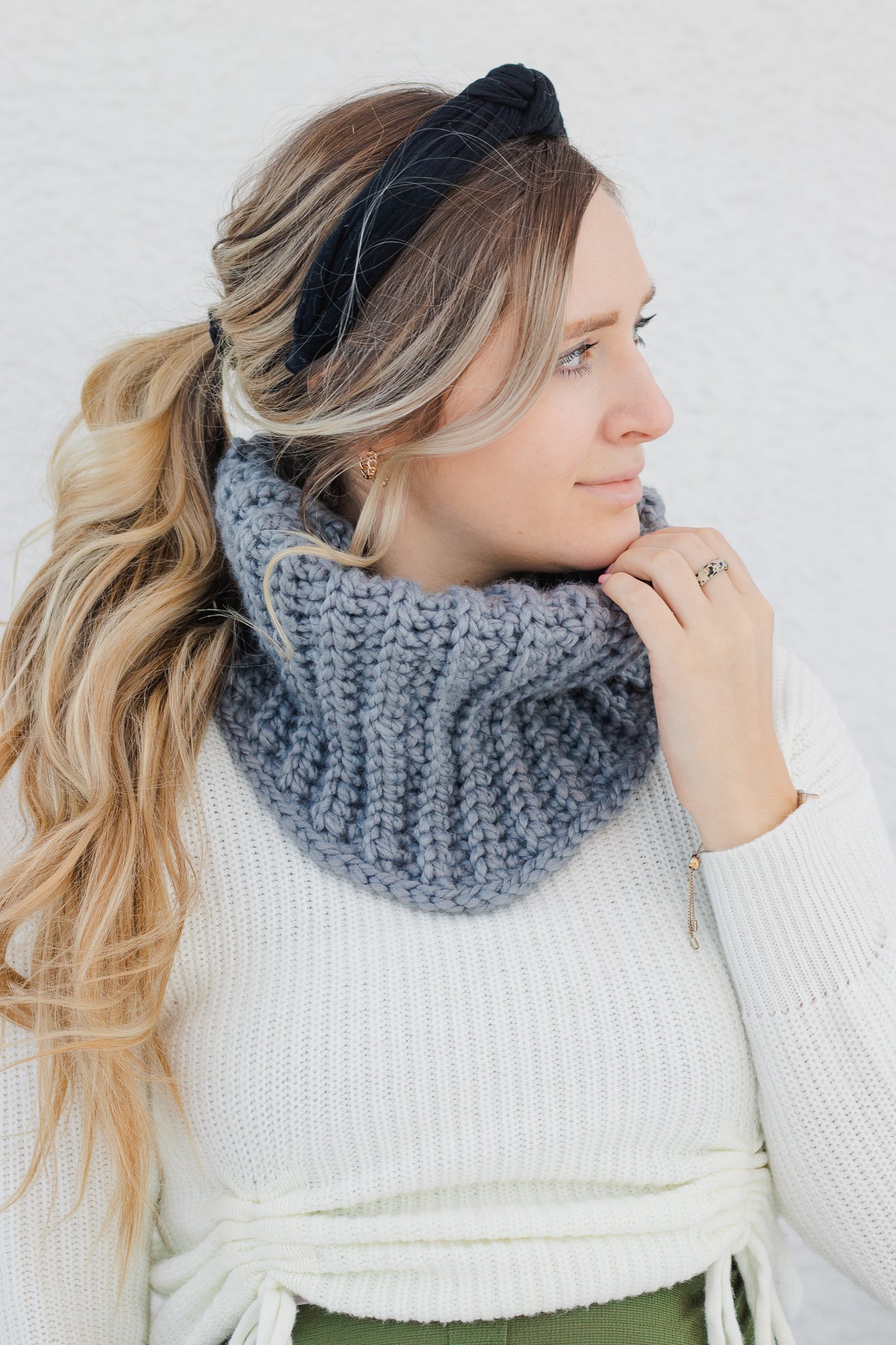 CROCHET HEADBAND AND MATCHING COWL PATTERN —  - Yarns, Patterns  and Accessories